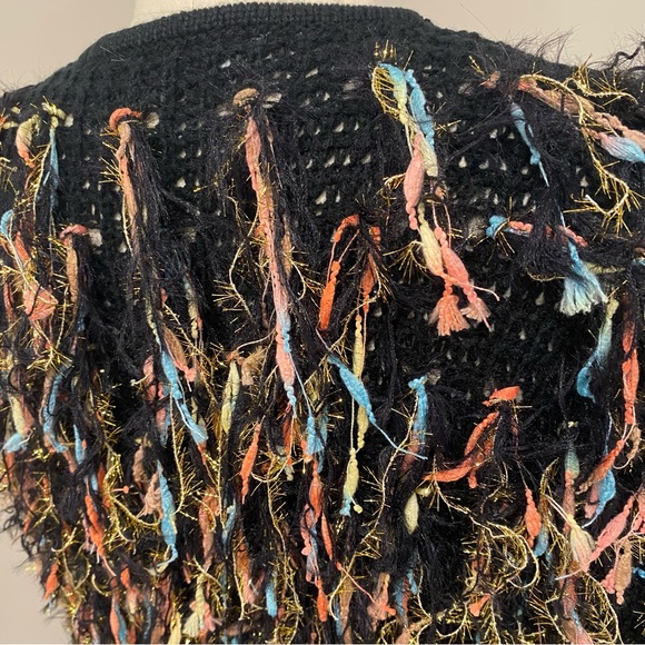 BLUE BLUSH Crochet Shaggy Fringe Multicolored Sweater Size Medium - Picture 4 of 14